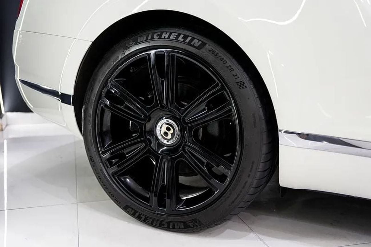 بنتلي كونتيننتال جي تي 2014 Bentley Continental GT, V8, GCC Specs!!