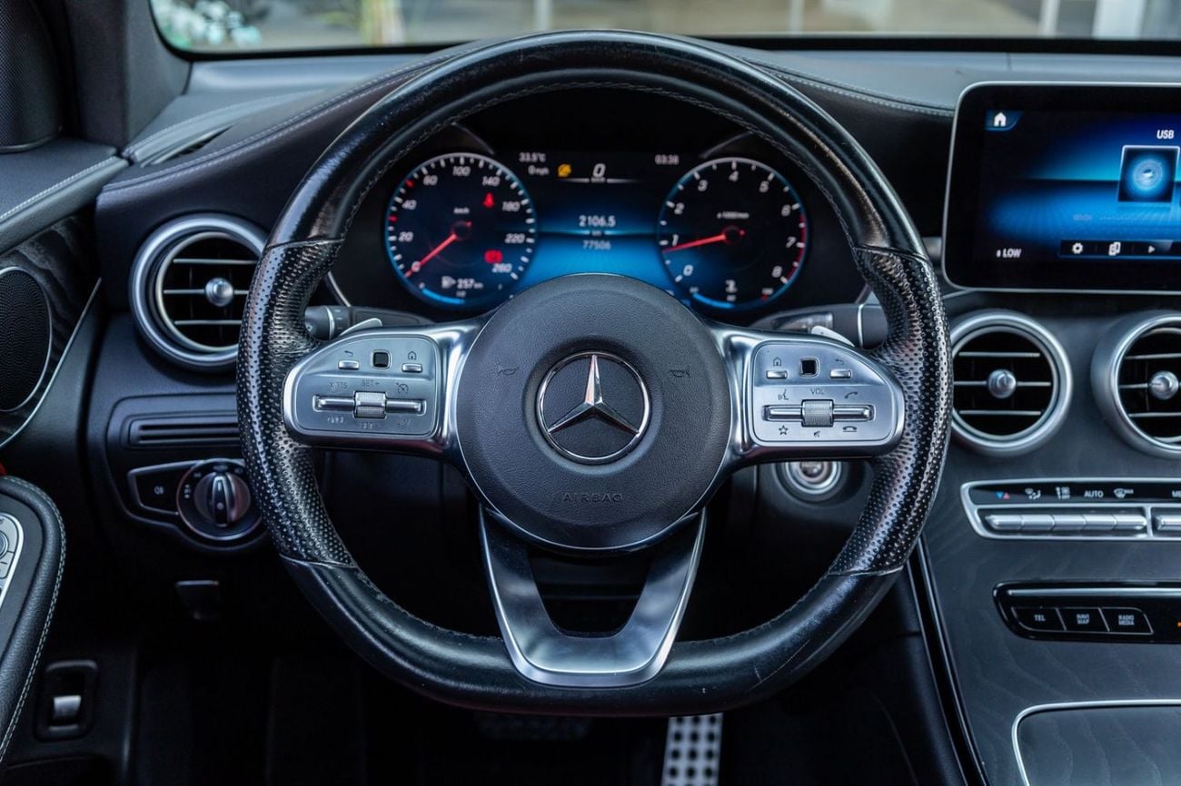 مرسيدس بنز GLC 200 ستاندارد مرسيدس بنز GLC200 كوبيه 4MATIC موديل 2023 بقوانين مجلس التعاون الخليجي | رخصة وكالة