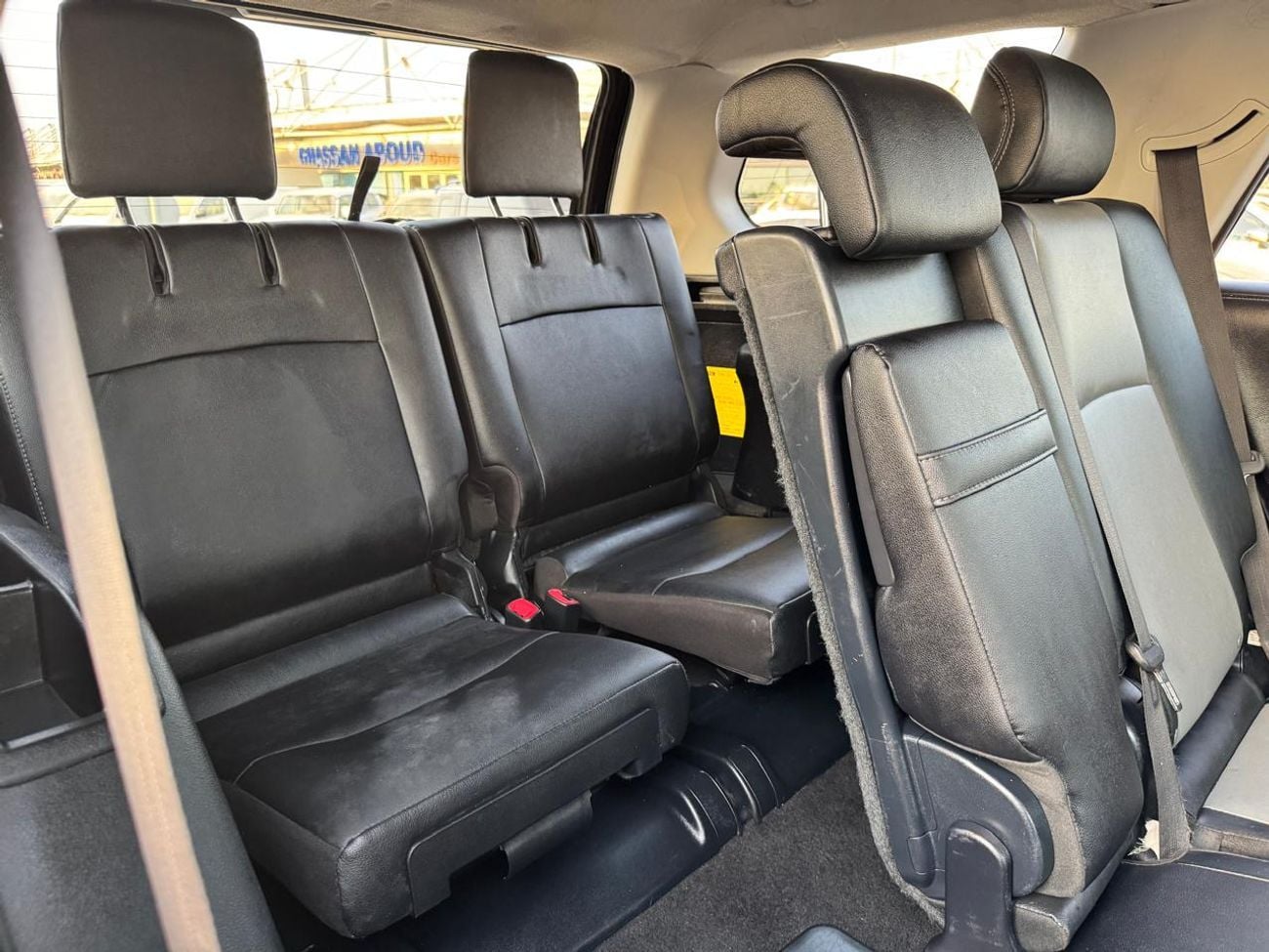 تويوتا فور رنر LIMITED V6 4.0L SUNROOF 4X4 7SEAT LEDAR PERFICT CONDATION CANADIAN SPECIFIC