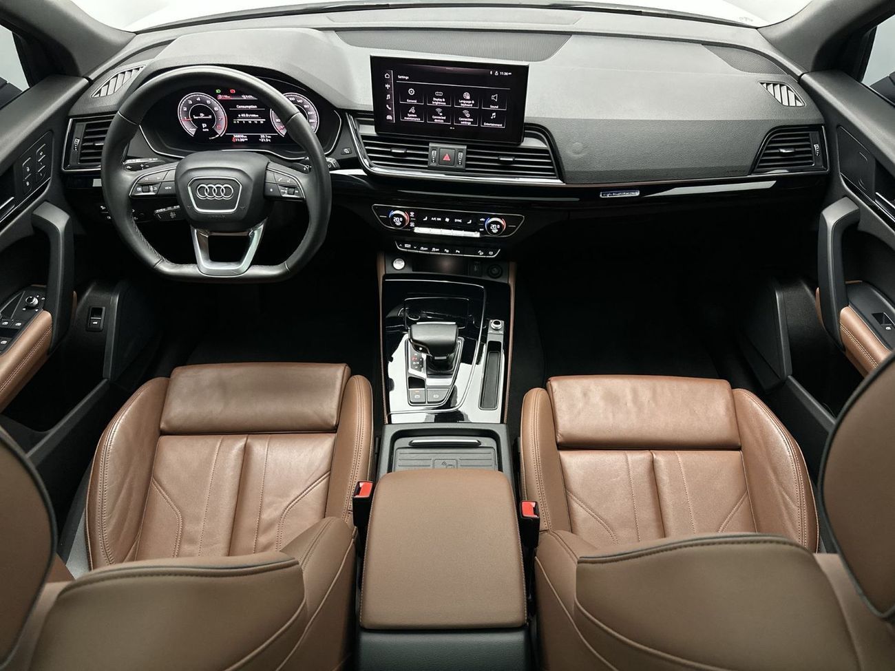 أودي Q5 45 TFSI S-LINE quattro 249hp (Ref# 82123)