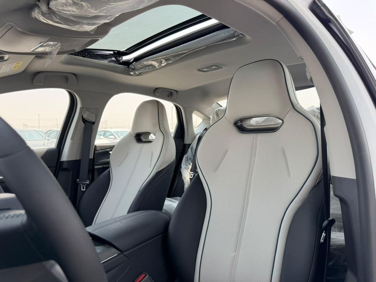 BYD Seal 05 STANDARD 2026 MODEL DMi55 with sunroof