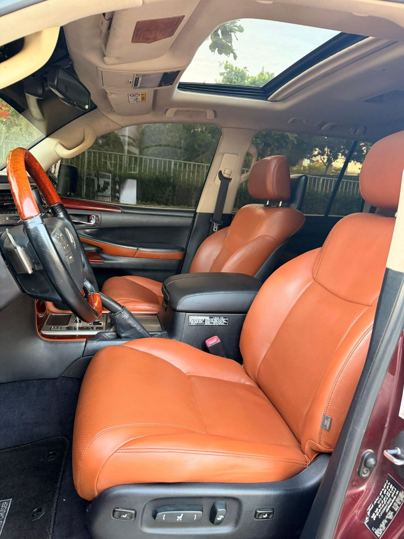 Lexus LX570