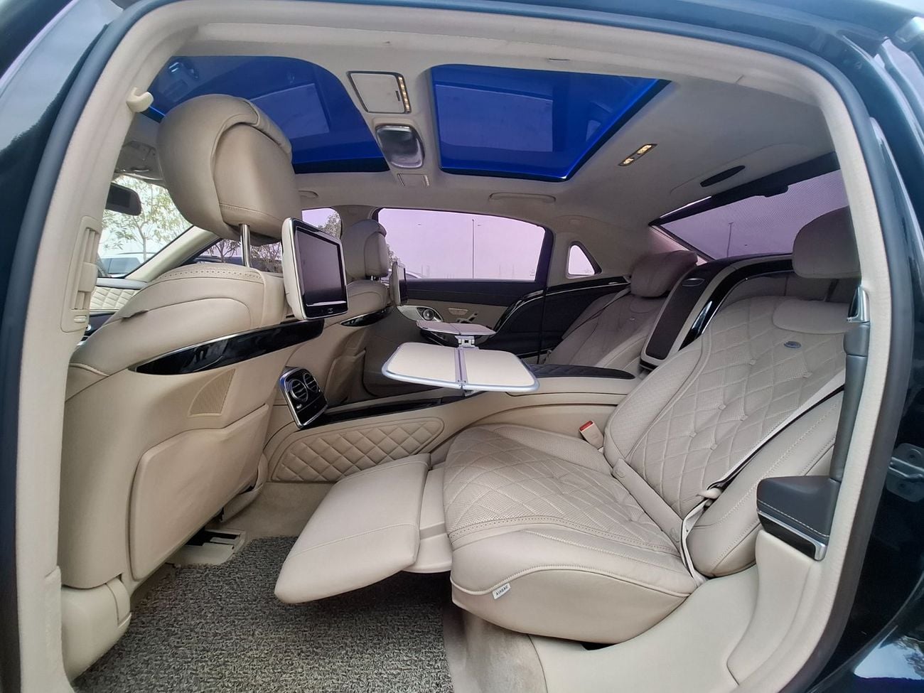 مرسيدس مايباخ s600 مايباخ