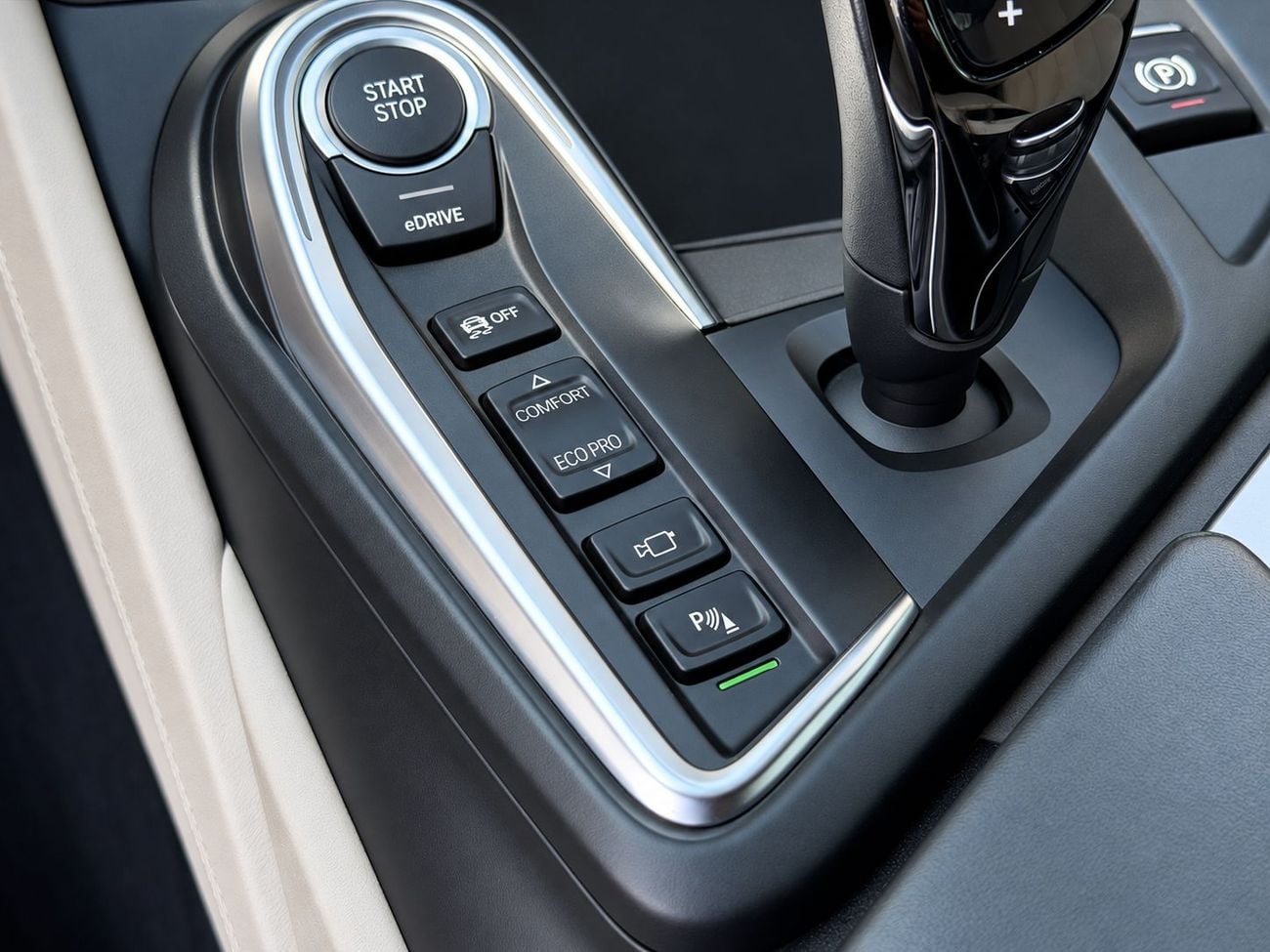 BMW i8 STANDARD