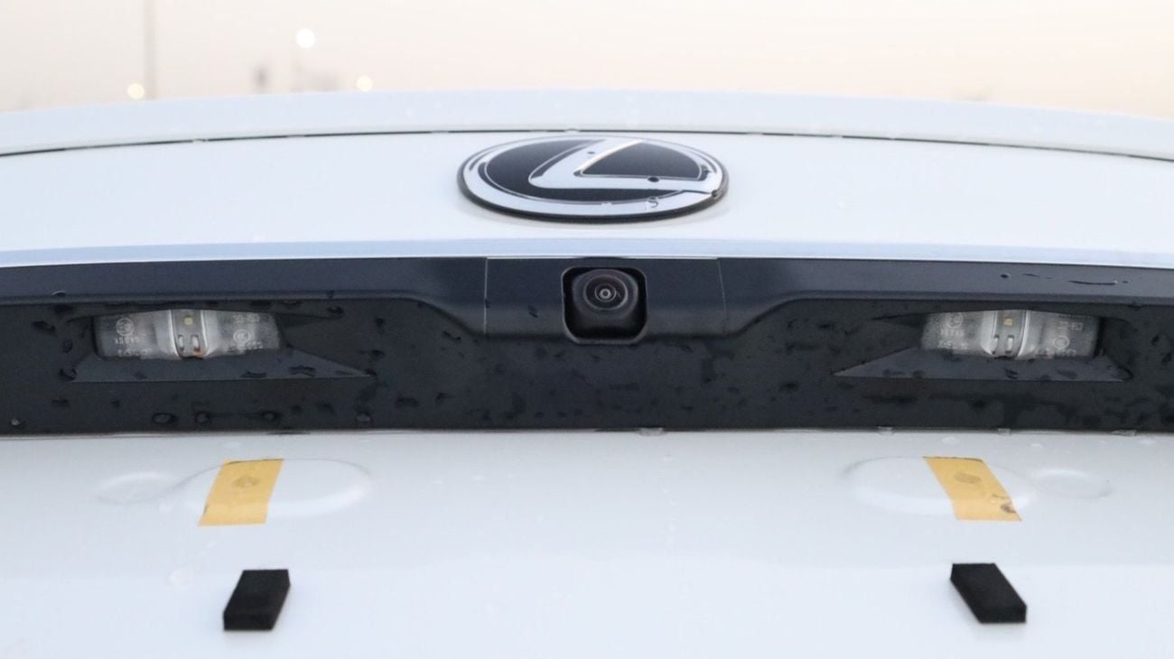 Lexus ES350 PLATINUM