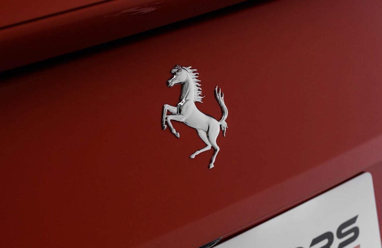 فيراري 812 GTS 6.5L V-12 Engine