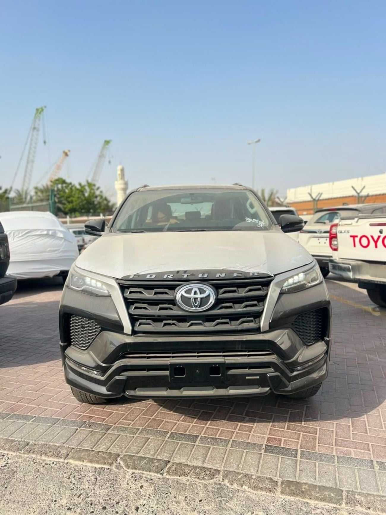 Toyota Fortuner GX2