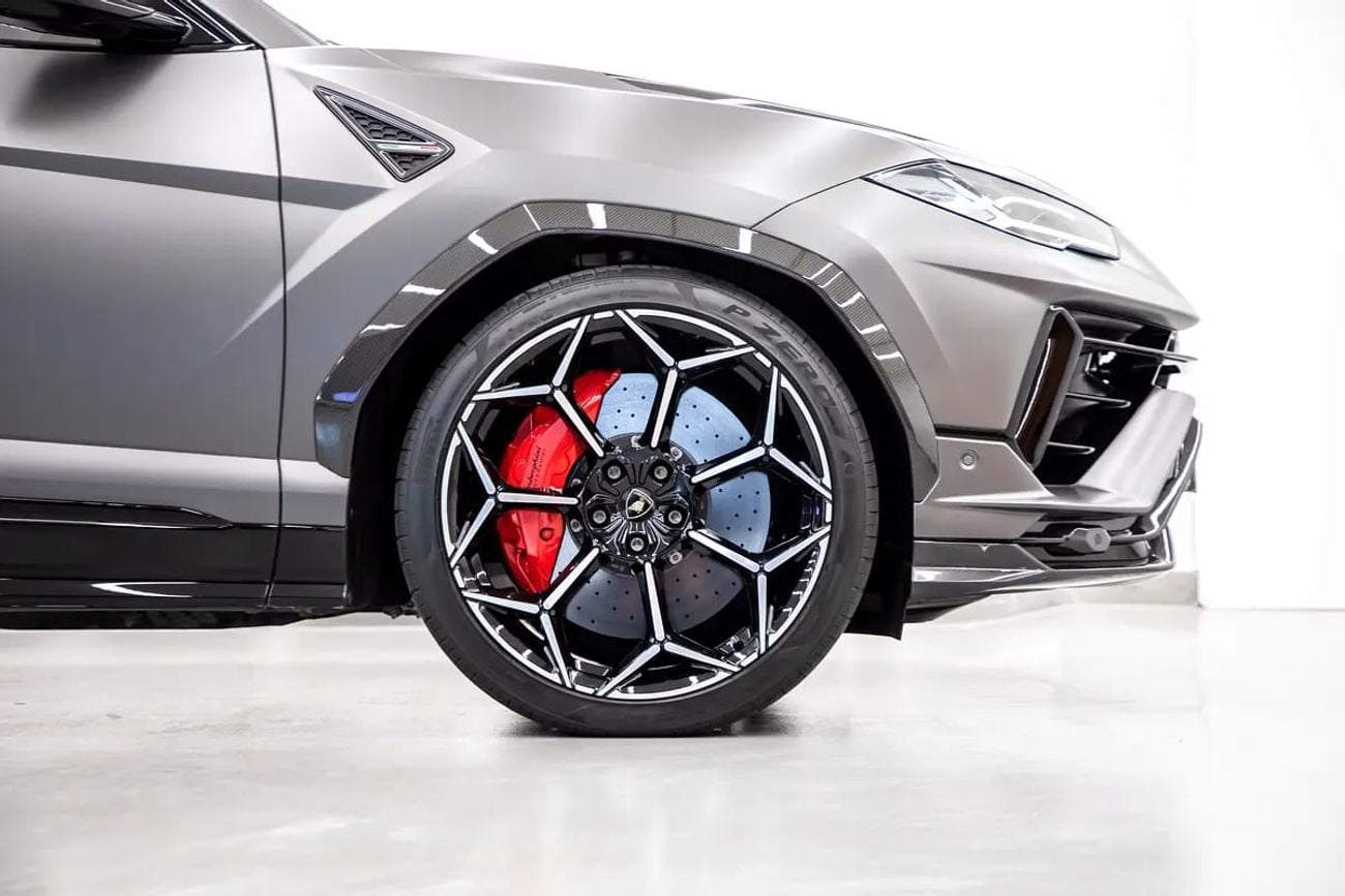 Lamborghini Urus PERFORMANTE | GCC | WITH WARRANTY AND SERVICE CONTRACT