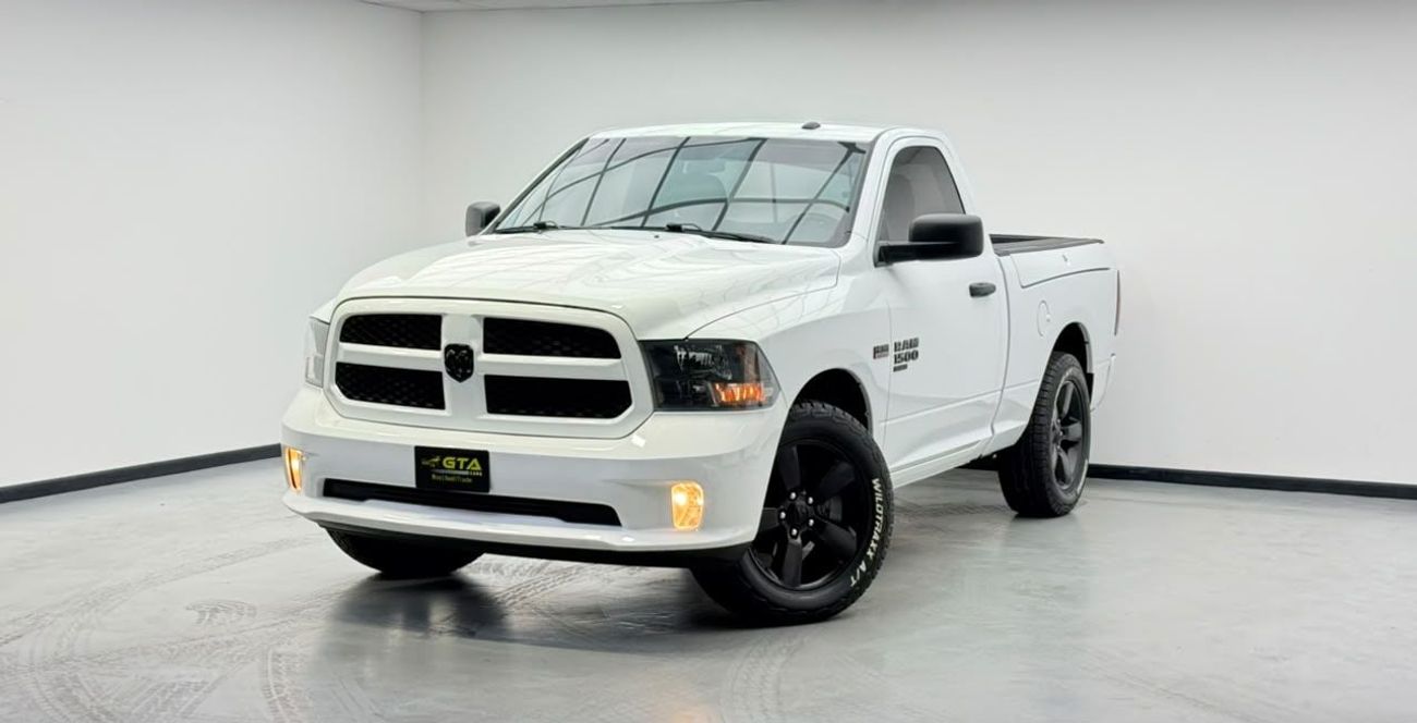 RAM 1500 CLASSIC 2022 Dodge Ram 1500 Classic SLT, Agency Warranty+Full Service History, GCC Specs.b
