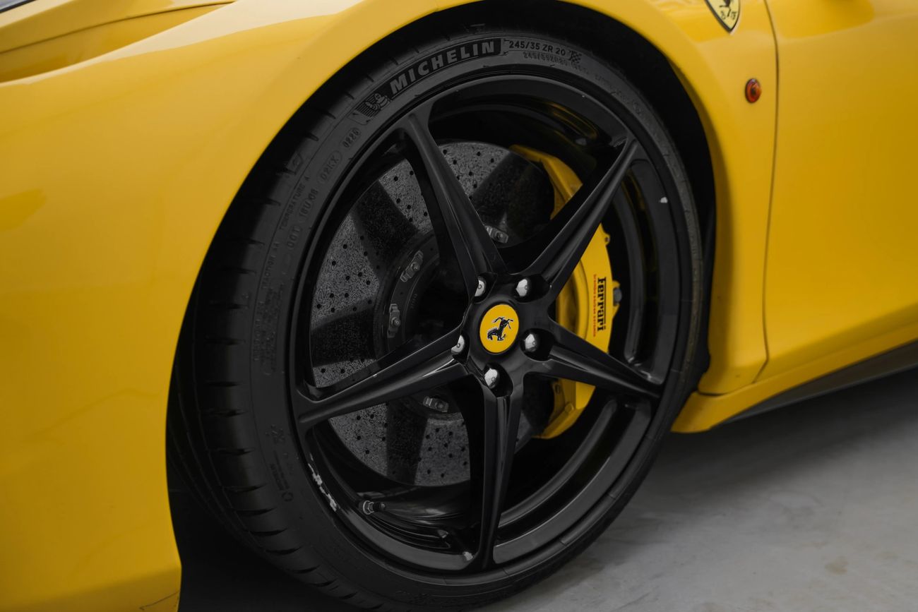 Ferrari 458 Italia STANDARD