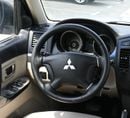 ميتسوبيشي باجيرو GLS MIDDLINE 5 -DOOR -3.5 - نظام الدفع الرباعى - SUV بترول - أوتوماتك - 3.5-6 V