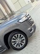 Toyota Land Cruiser GXR GCC specs Facelifted 2025 V6 4.0L Excellent Condition