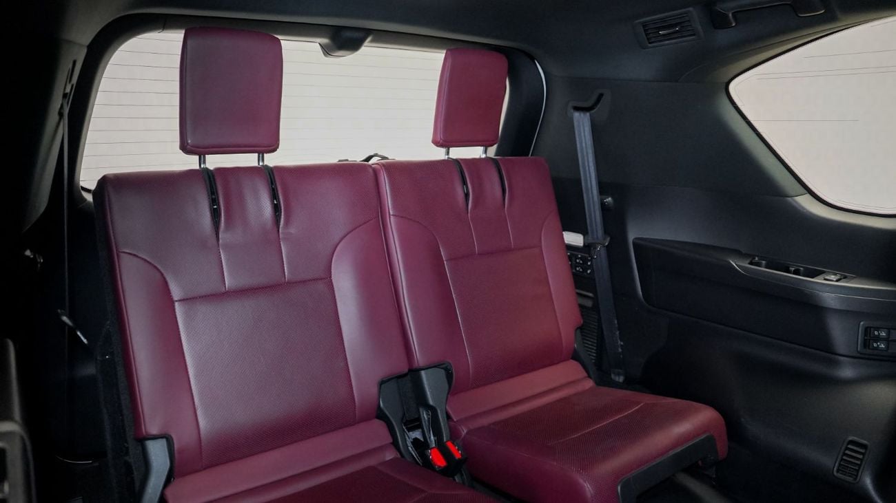 Lexus LX600 SIGNATURE
