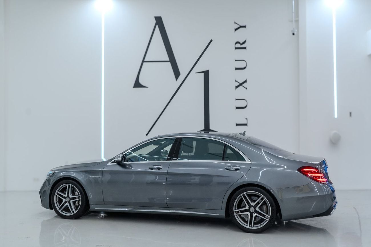 Mercedes Benz S63 AMG STANDARD Std 4.0L (604 HP) 2018 Mercedes Benz S63 AMG 4MATIC, Warranty, Fully Loaded, Excellent Condition