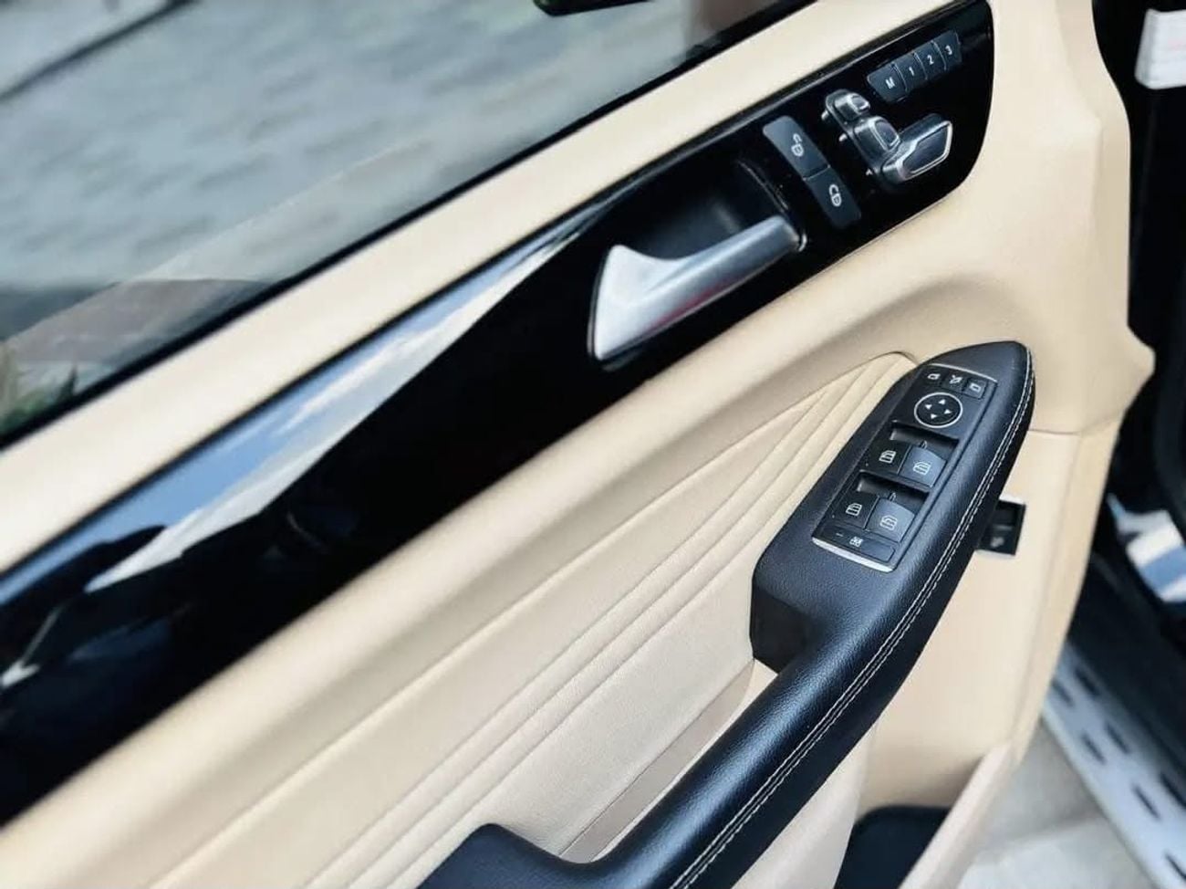 Mercedes Benz GLE43 AMG STANDARD
