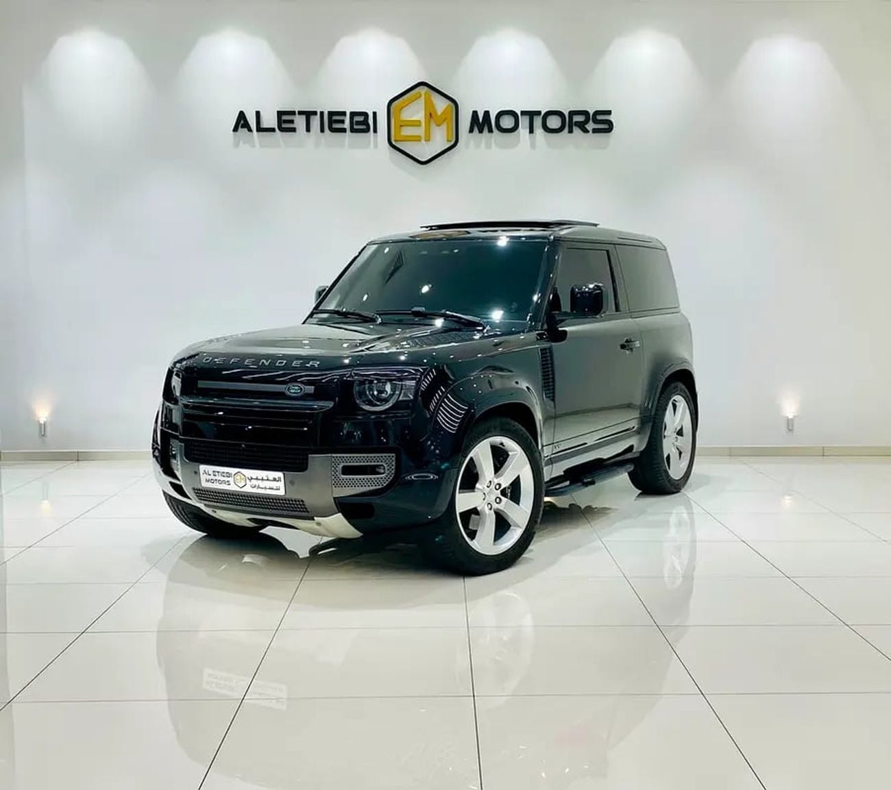 لاند روفر ديفندر 90 V8 Edition P525 - European Specs
