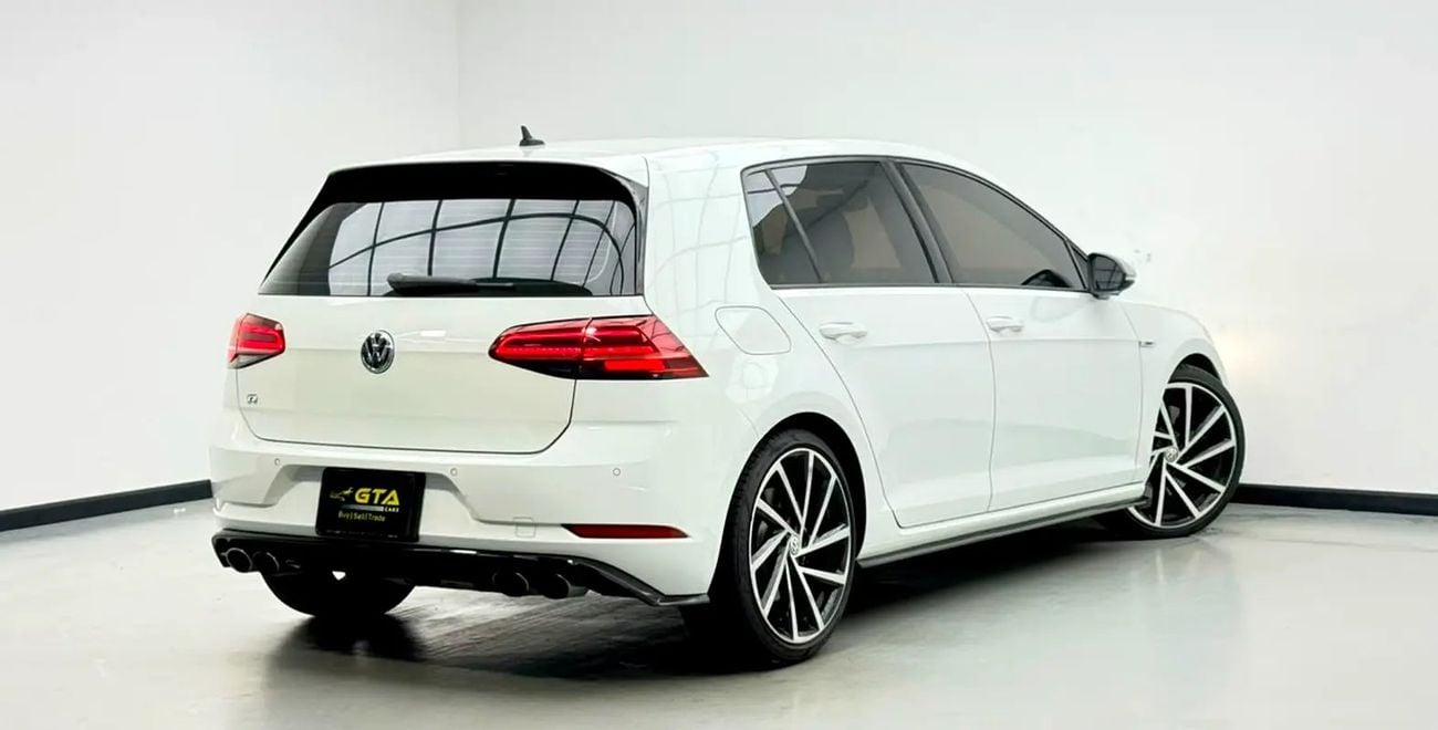 Volkswagen Golf Full Service History, Fully Loaded, Excellent Condition, GCC