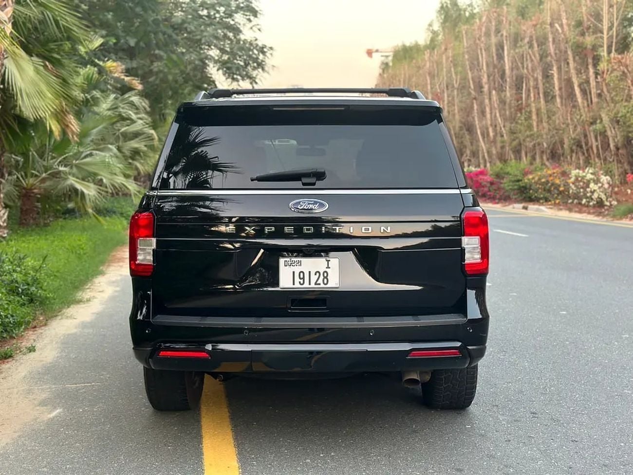 فورد إكسبيديشن XLT 3.5L (375 HP) 4WD