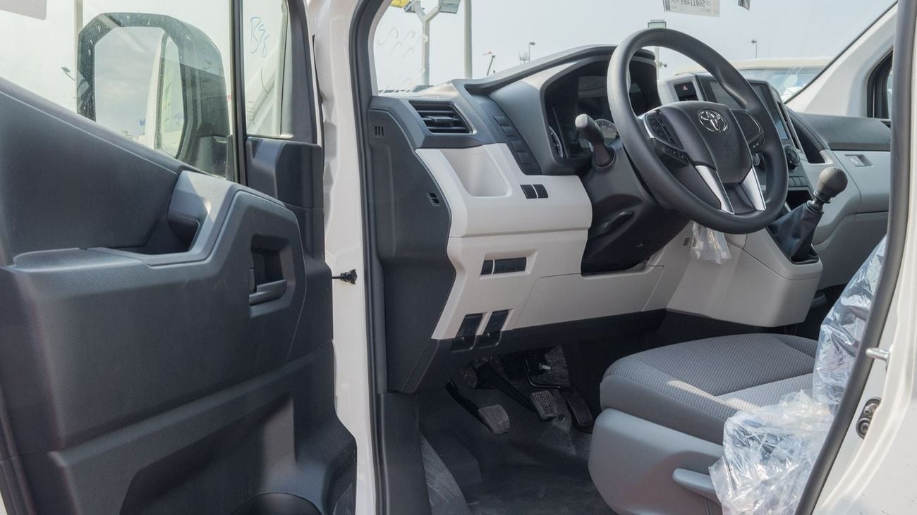 تويوتا هاياس DX 2026 Toyota Hiace 3.5L RWD Manual Petrol Van Cargo