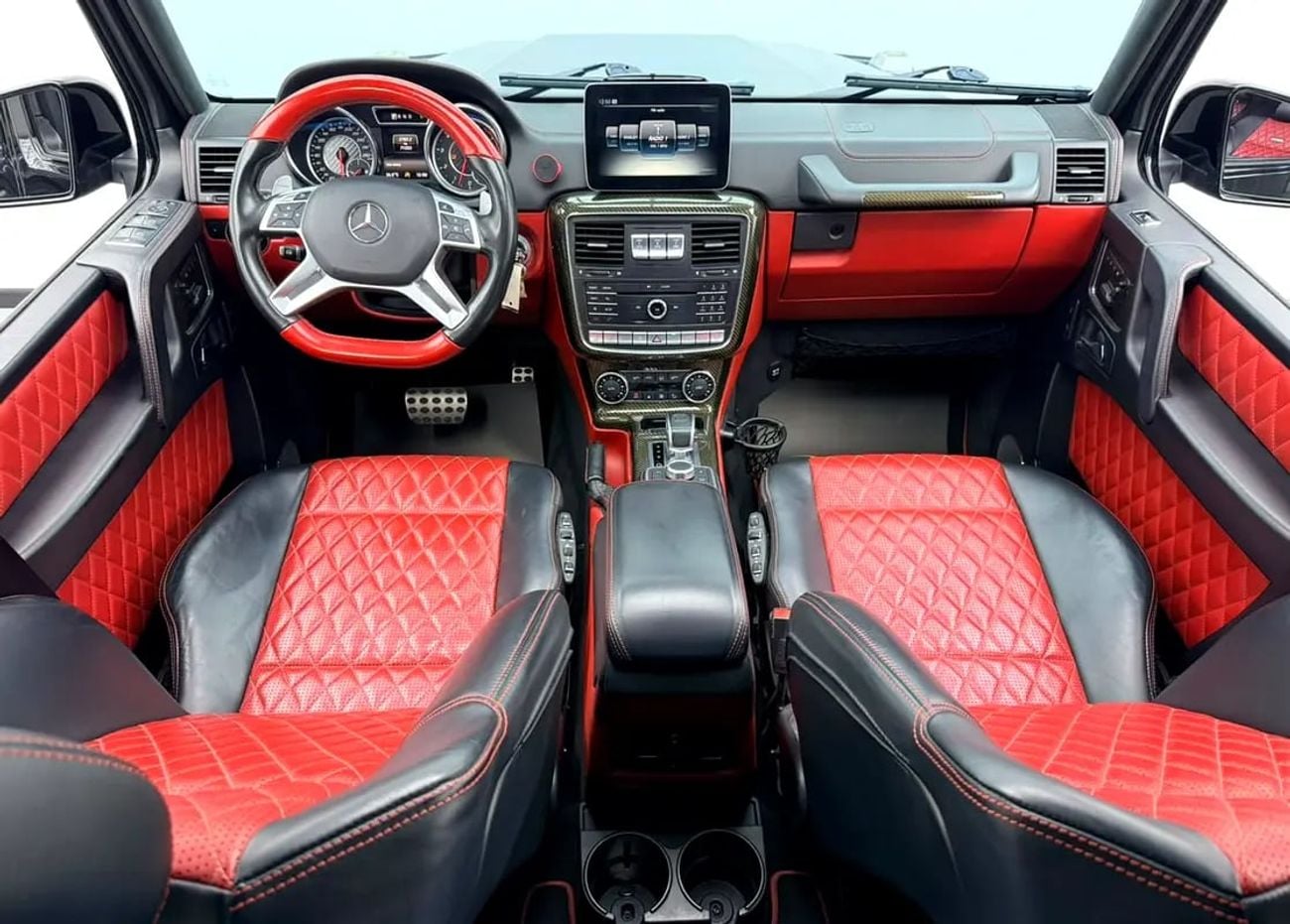 Mercedes Benz G63 AMG G63 AMG, Full Service History, Carbon Fiber Interior, Fully Loaded, GCC