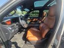 Lincoln Navigator RESERVE 3.5L LINCOLN NAVIGATOR 2018 GCC // FSH // ORGINAL PAINT // ACCIDENT FREE // PERFECT CONDITIO