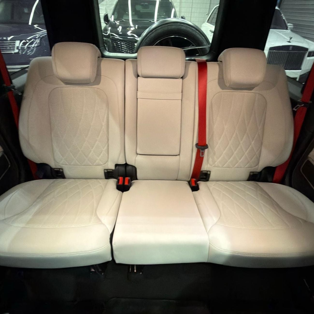 Mercedes Benz G63 AMG STANDARD | Japanese Specs