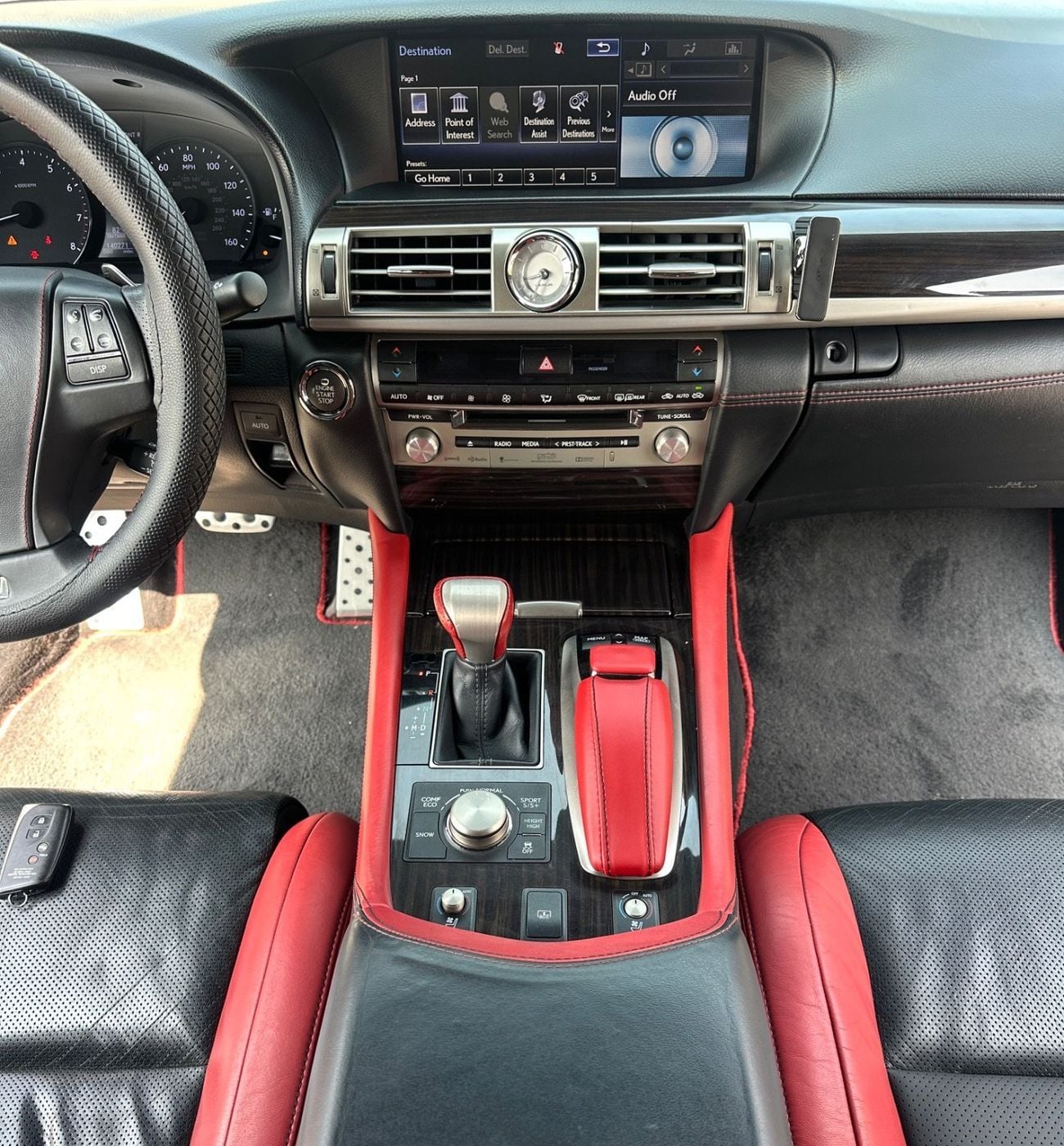 Lexus LS460