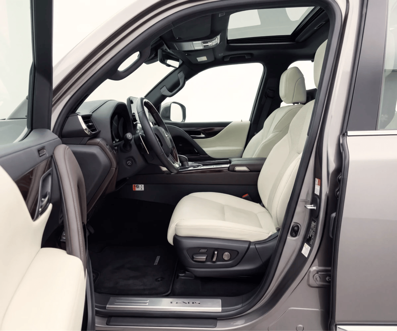 Lexus LX700h 2.5