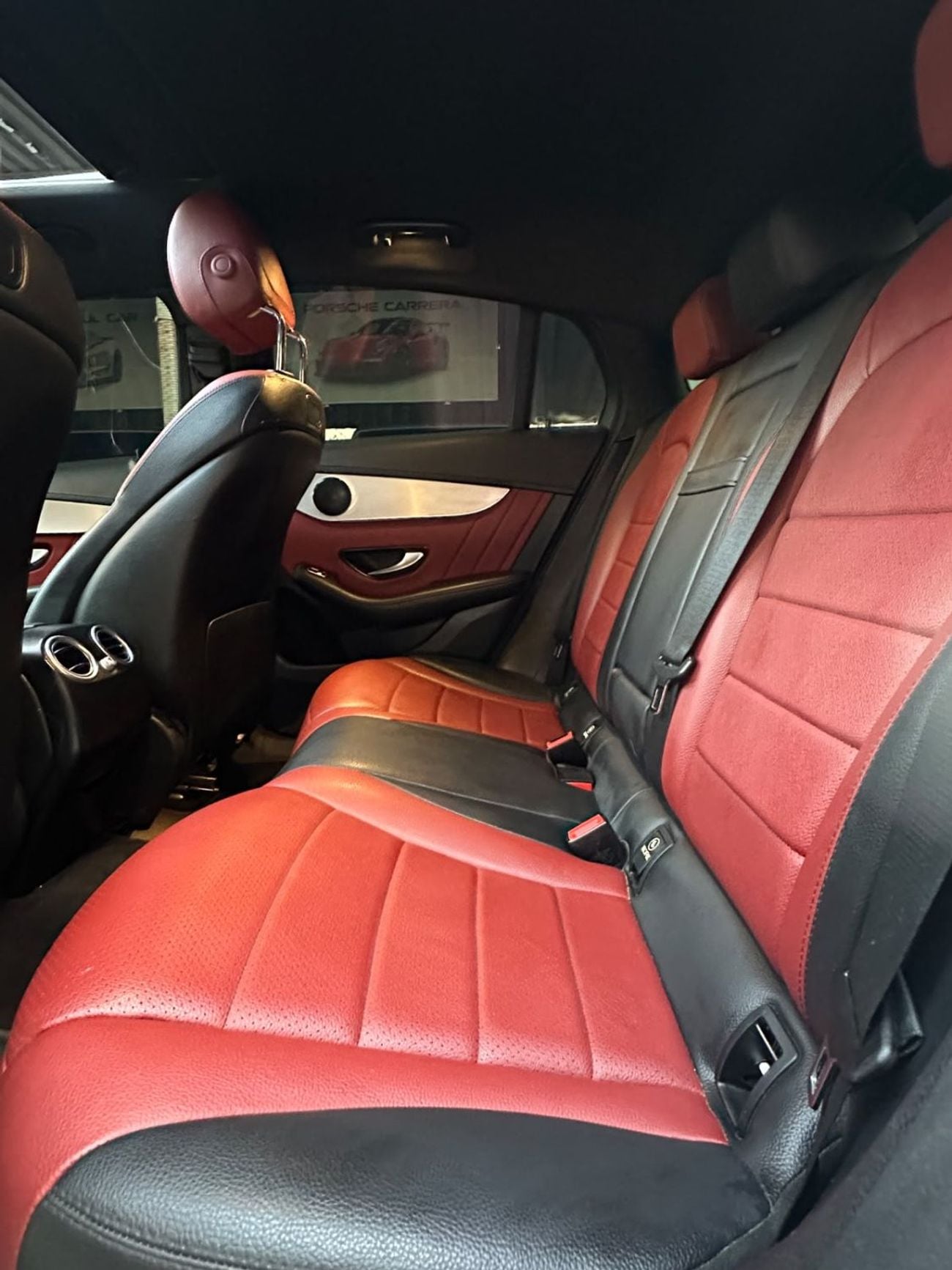 Mercedes Benz GLC200 STANDARD