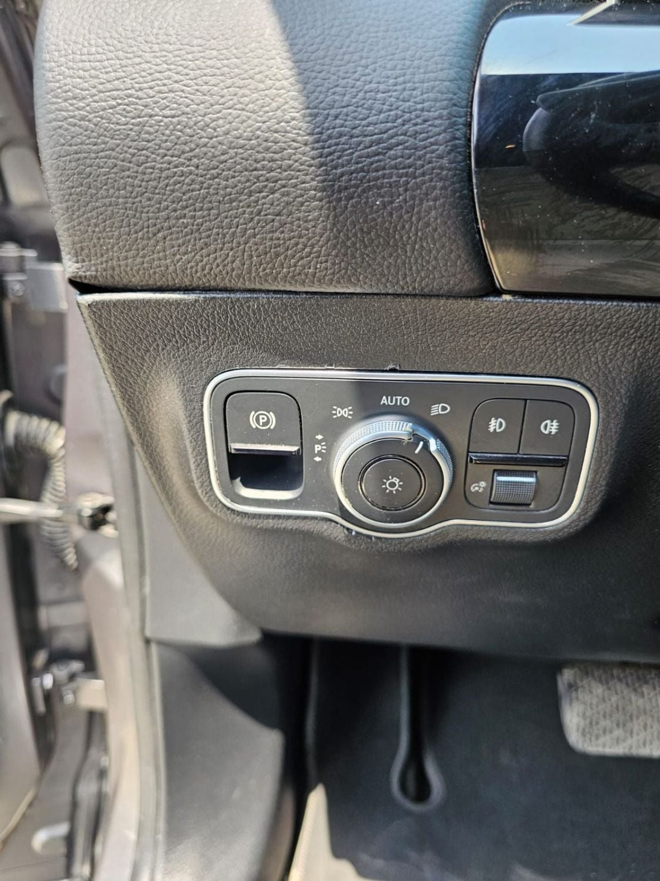 Mercedes Benz GLA250 STANDARD