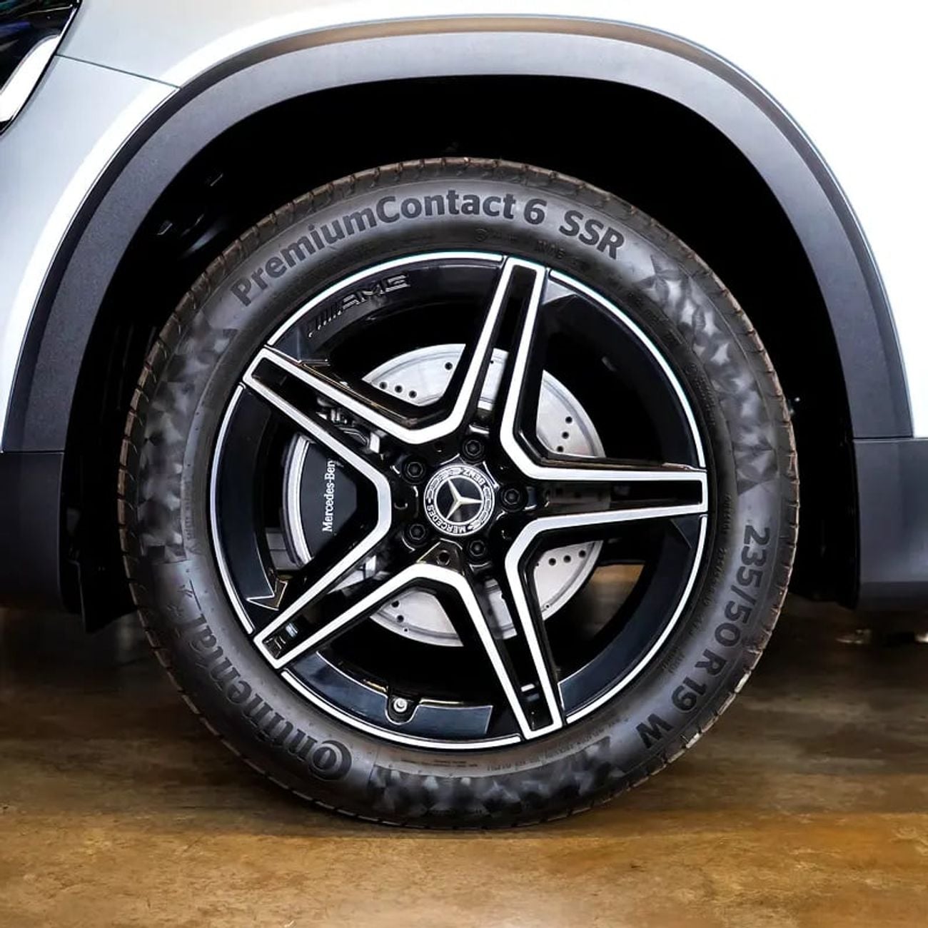 مرسيدس بنز GLB 200 STANDARD 3,449 P.M • 0% Downpayment • GLB 200 • Agency Warranty