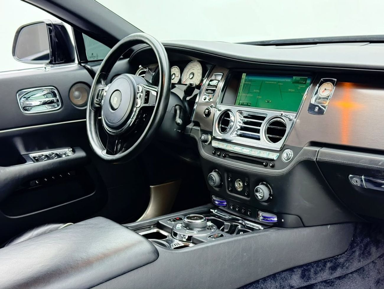 Rolls Royce Wraith STANDARD 2016 Rolls-Royce Wraith, V12, Excellent Condition, GCC Specs.