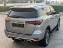 Toyota Fortuner VXR GCC specs interior and Exterior Excellent Condition V6 4.0L