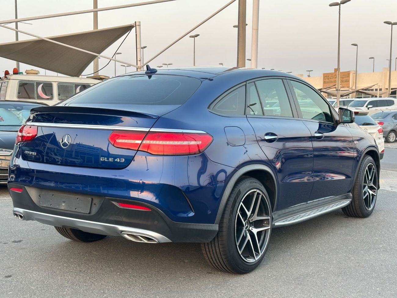 Mercedes Benz GLE43 AMG STANDARD