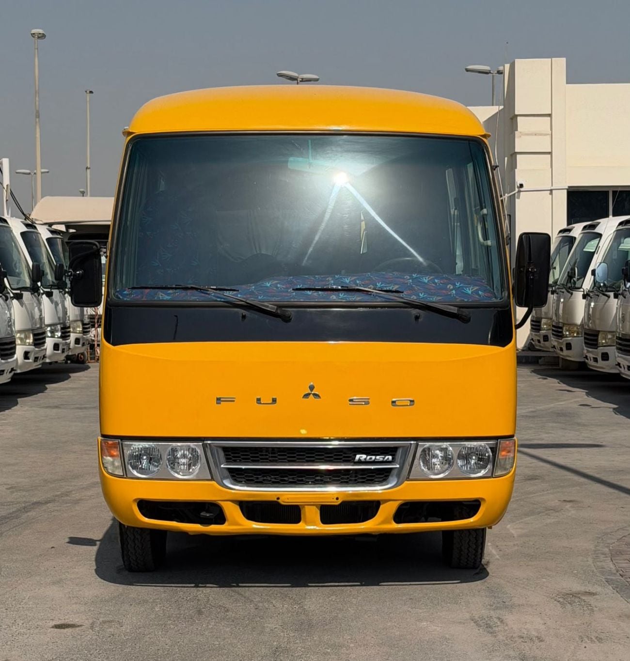 ميتسوبيشي روزا 4.2L