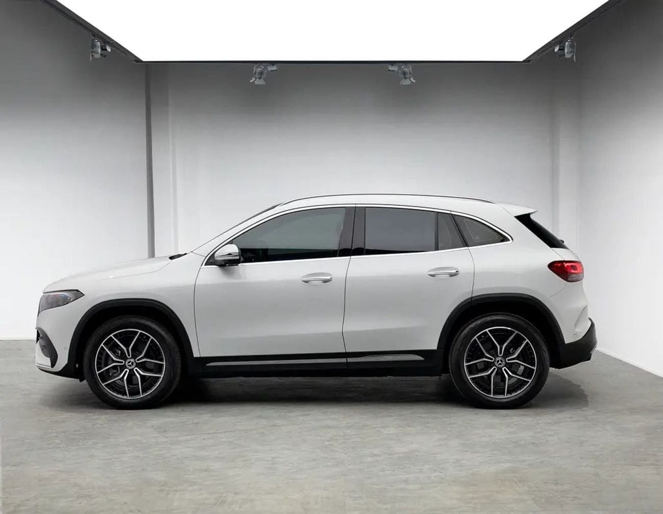 Mercedes Benz EQA 350 PREMIUM PLUS Premium 350 • Mercedes Warranty + Service Contract • FDSH • GCC