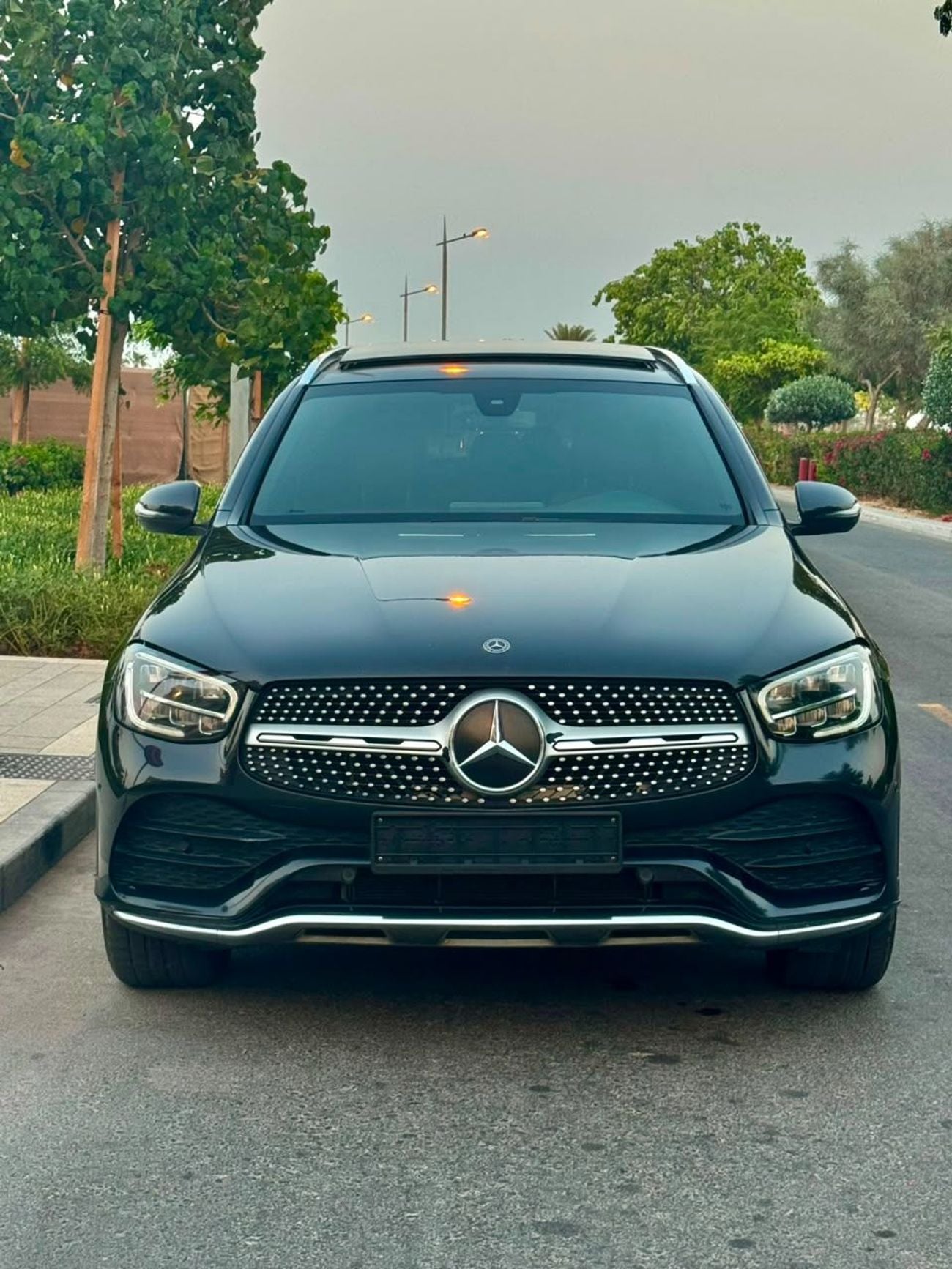 مرسيدس بنز GLC 200 4MATIC HIGH