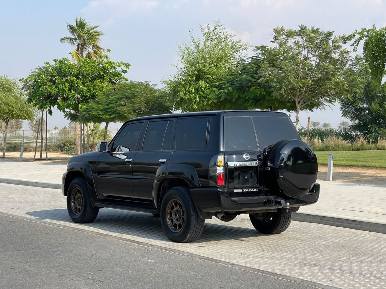 Nissan Patrol SUPER SAFARI T2