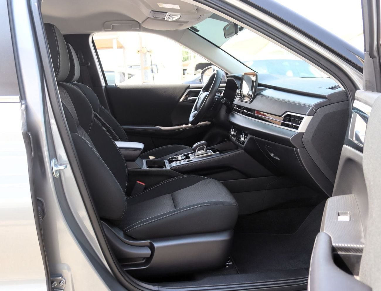 Mitsubishi Outlander GLX MIDLINE ACCIDENTS FREE - GCC - M LINE - ENGINE 2500 CC - PERFECT CONDITION INSIDE OUT