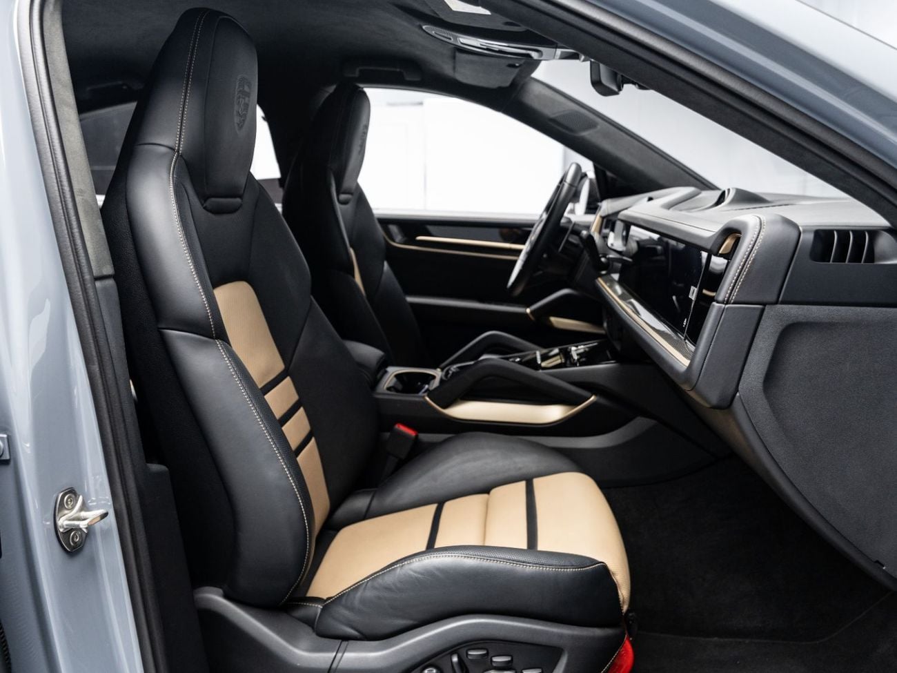 Porsche Cayenne TURBO GT BUY NOW, PAY 2027 | THE BLACKLINE STANDARD | October 2027 Porsche Warranty, GCC