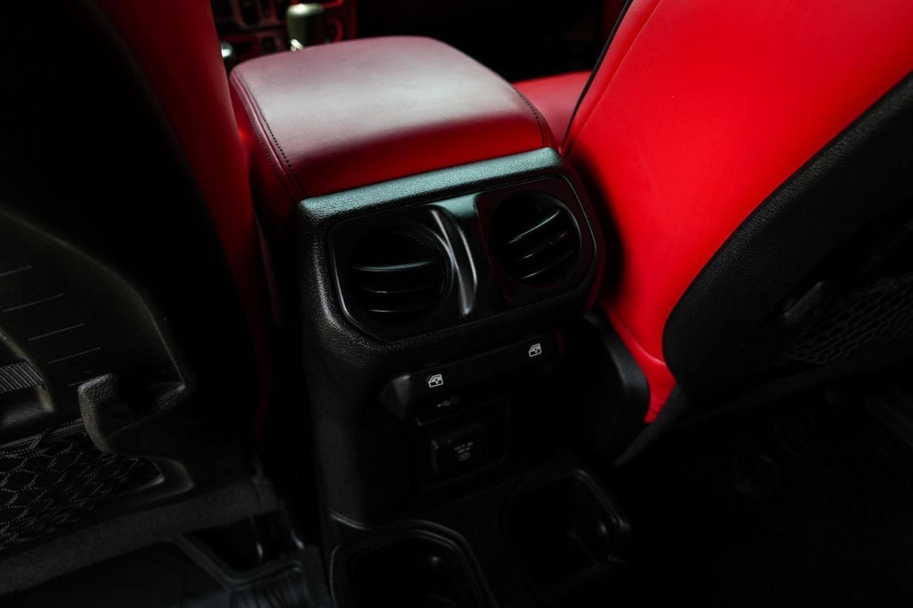 جيب رانجلر أنليميتد RUBICON 2020!! CANADIAN SPECS!! LOW MILEAGE