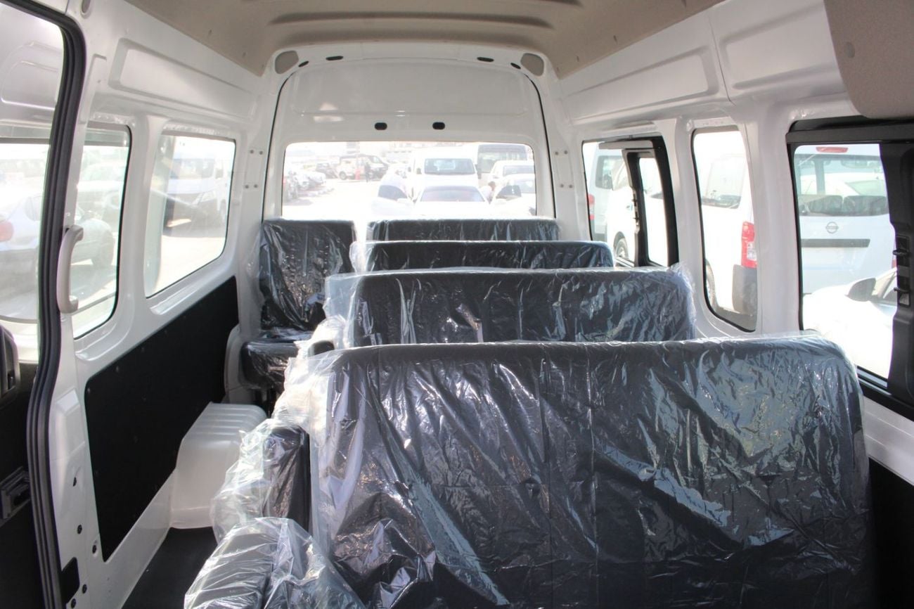 Nissan Urvan
