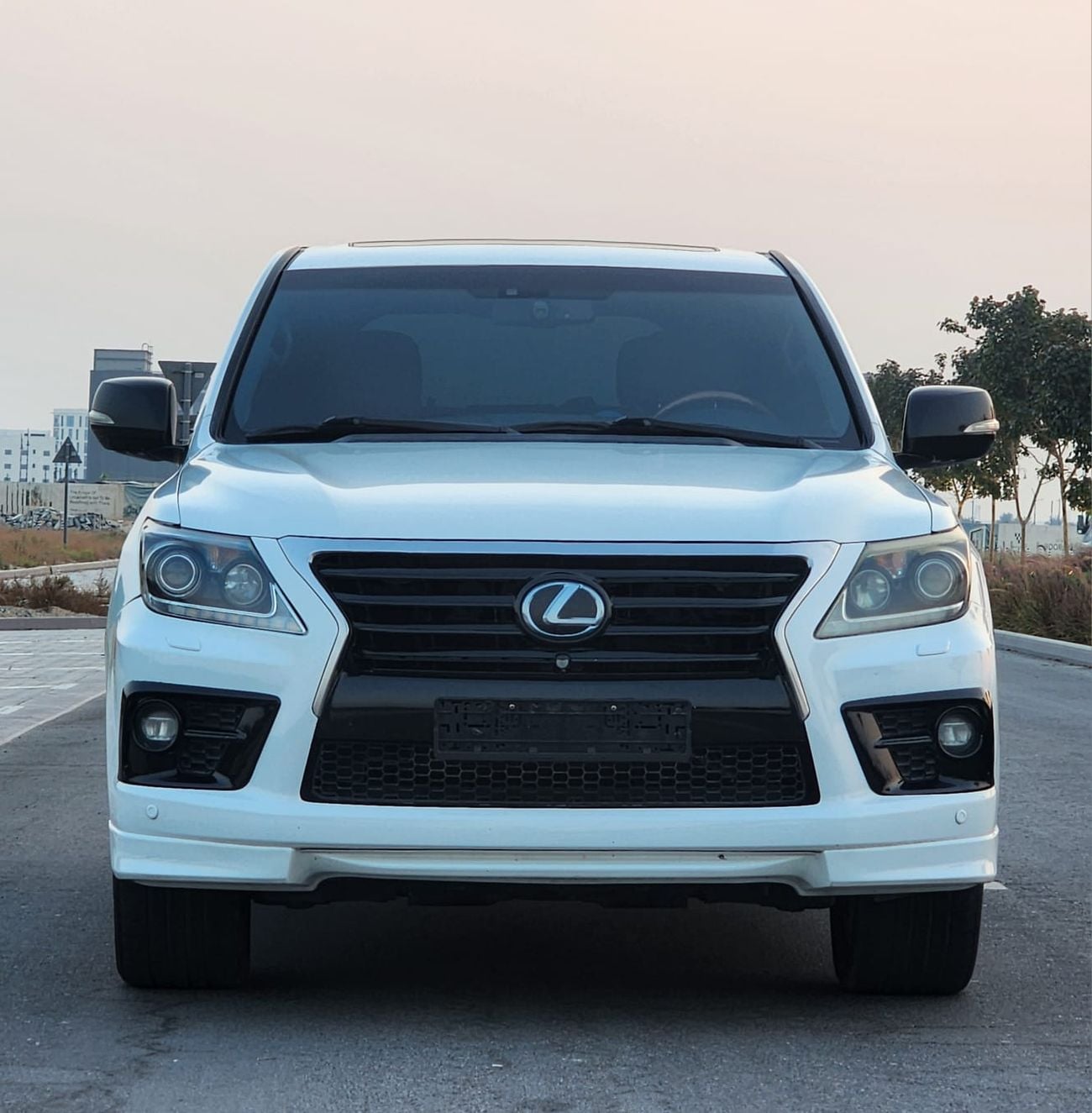 Lexus LX570 SUPERCHARGED