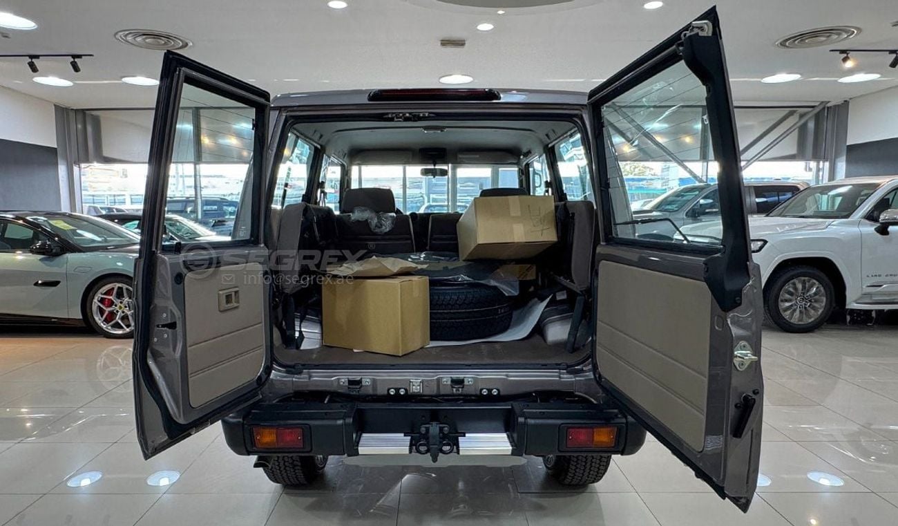 Toyota Land Cruiser 70 Hardtop LC71 . 4.0L . Petrol . 4WD . 5-Speed Manual . 7 Seats . 3 Doors | 2026 Model | For Export