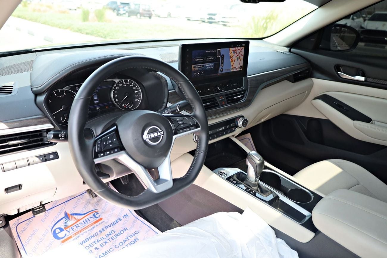 Nissan Altima SV