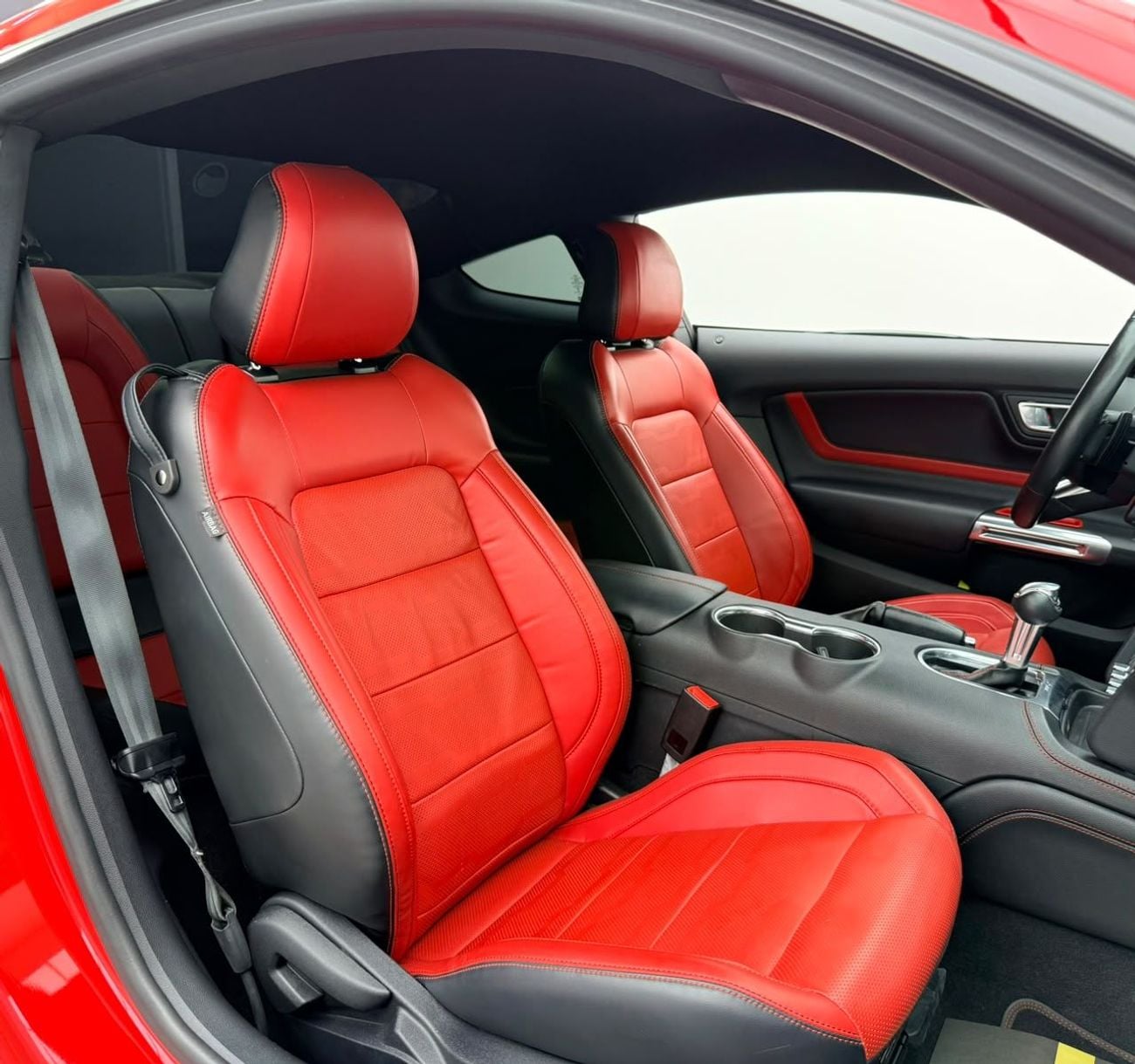 Ford Mustang GT PREMIUM 2021 Ford Mustang GT With Shelby Kit, Warranty, Full Ford Service History, Low Km, Fully Loaded, GCC