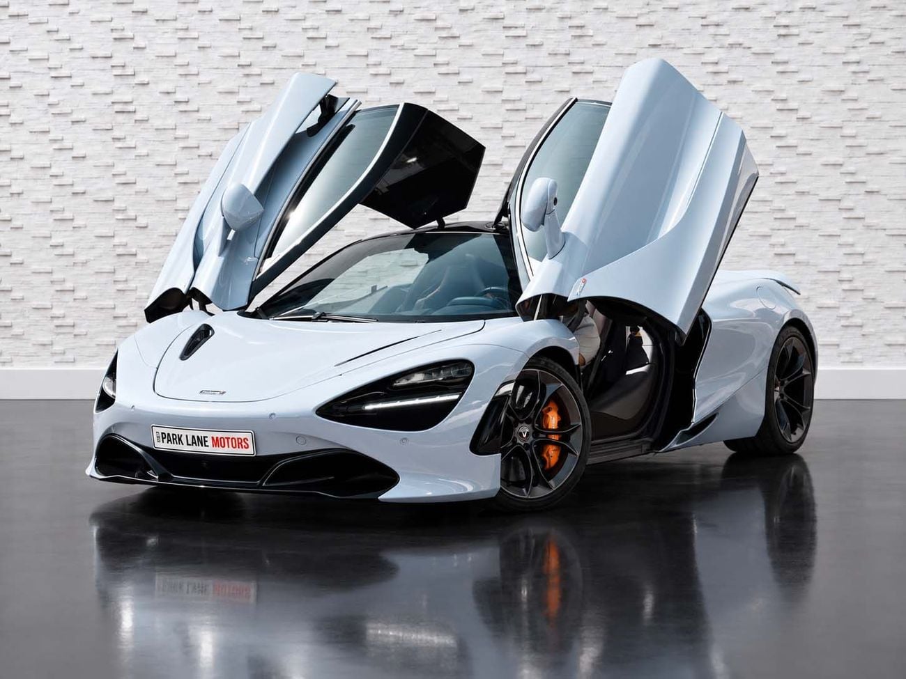 مكلارين 720S LUXURY