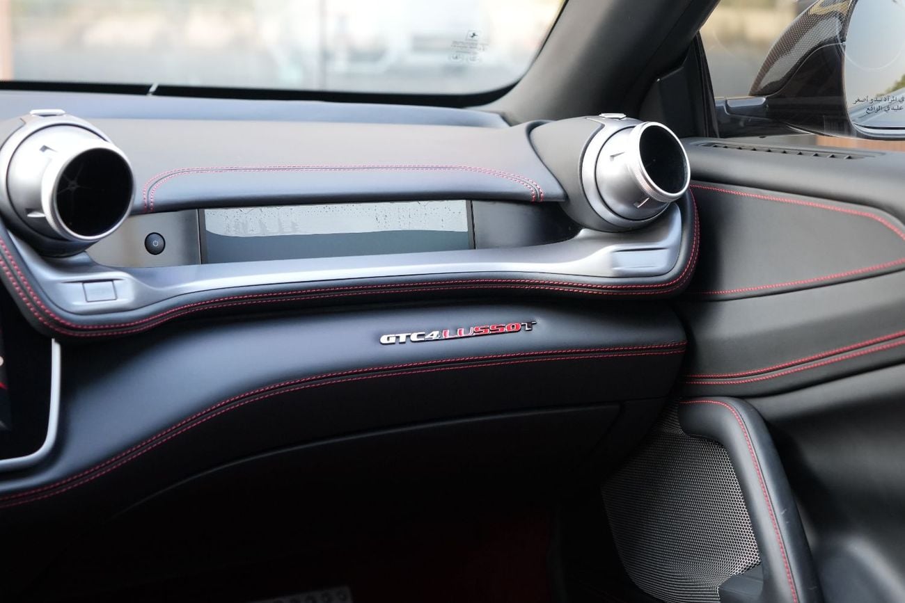 Ferrari GTC4 LUSSO T