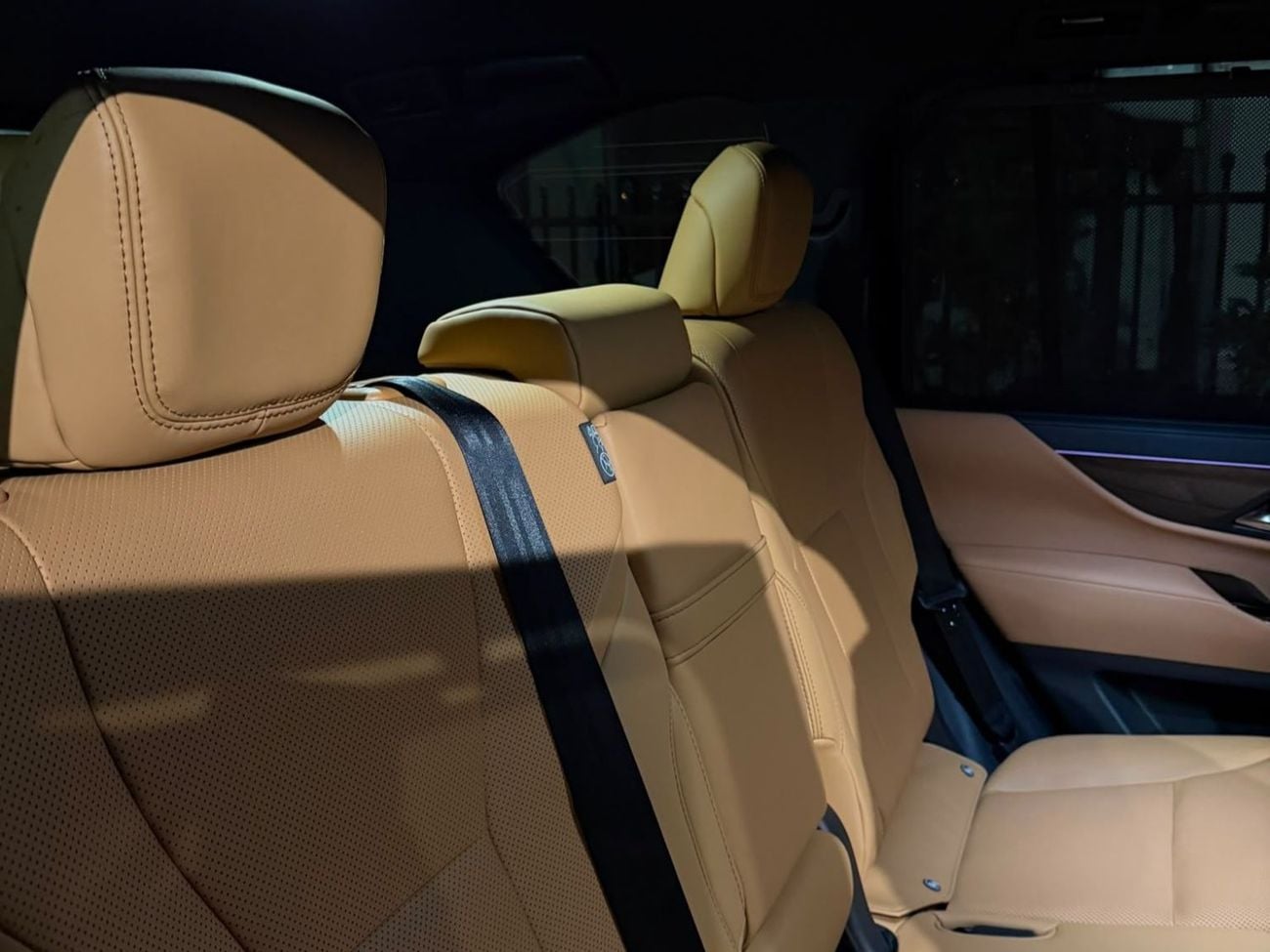 لكزس LX 700h SPORT LUXURY 3.5L V6 TWIN TURBO PETROL (EXPORT ONLY) 3.5L V6 TWIN TURBO PETROL (EXPORT ONLY)