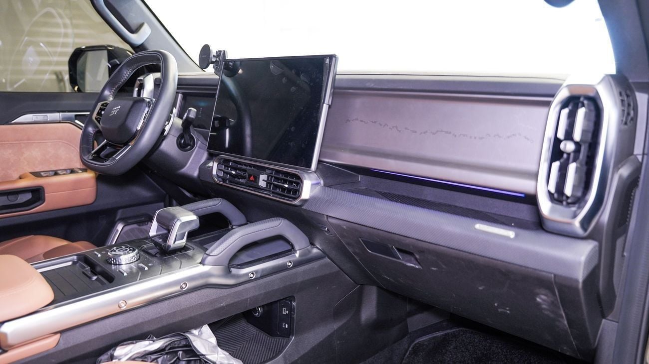 Jetour T2 LUX